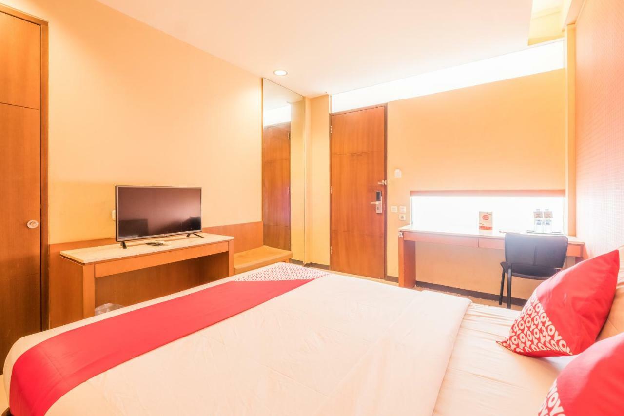 Capital O 874 Hotel Nyland Pasteur Bandung Exterior photo