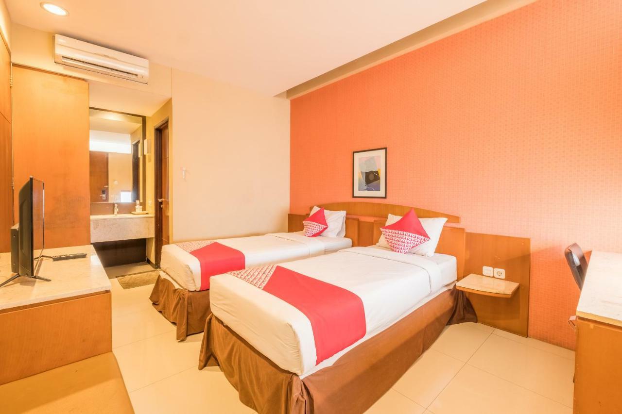Capital O 874 Hotel Nyland Pasteur Bandung Exterior photo